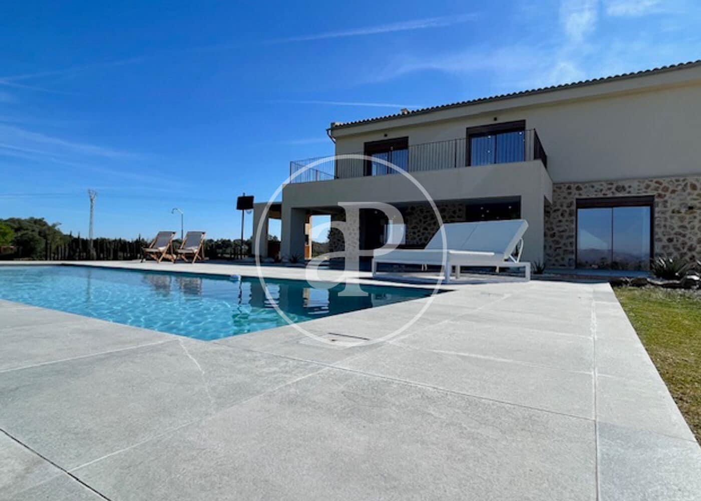 3 bedroom Villa for rent in Alcudia with pool - € 12,000 (Ref: 9686462)