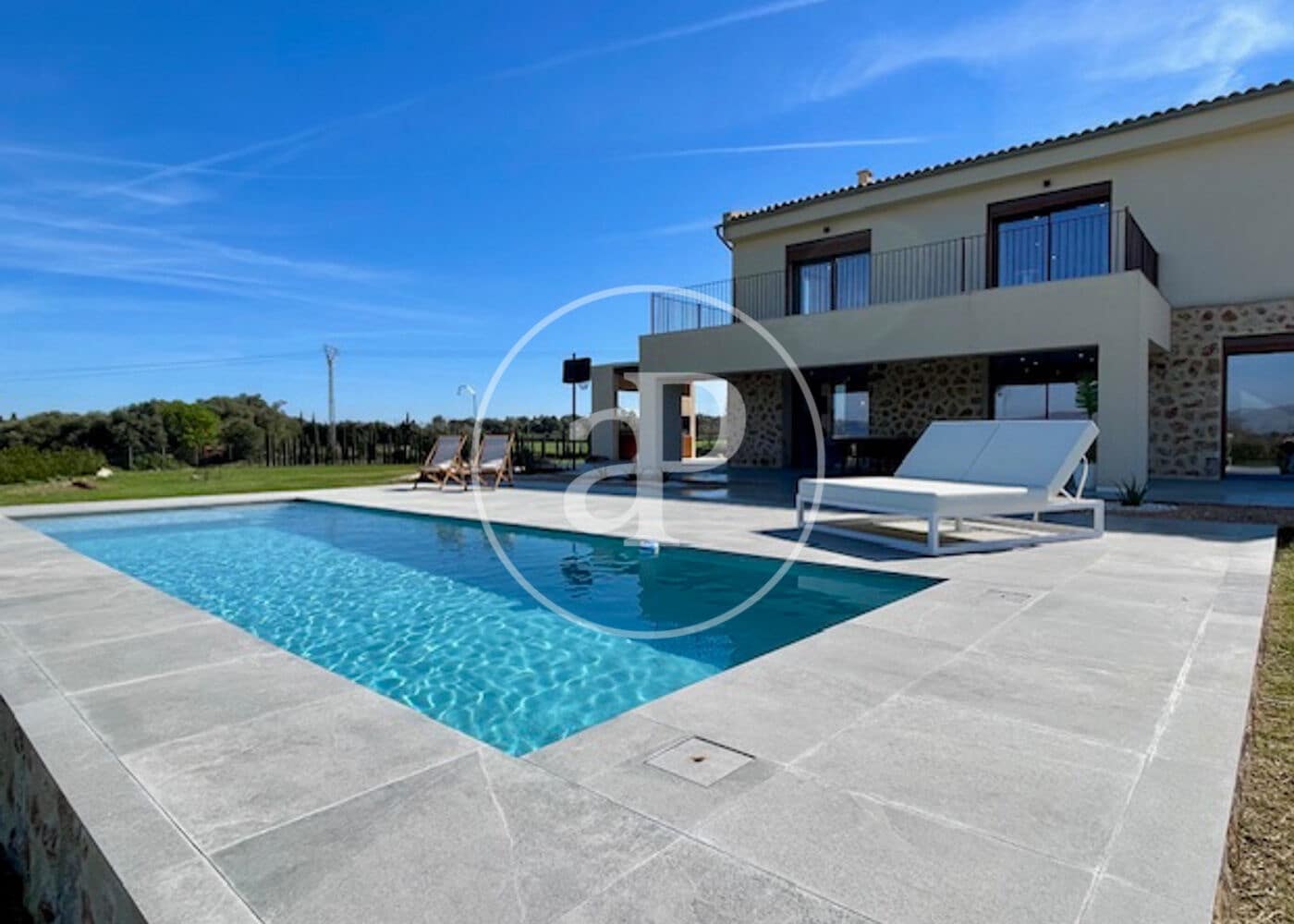 3 bedroom Villa for rent in Alcudia with pool - € 12,000 (Ref: 9686462)