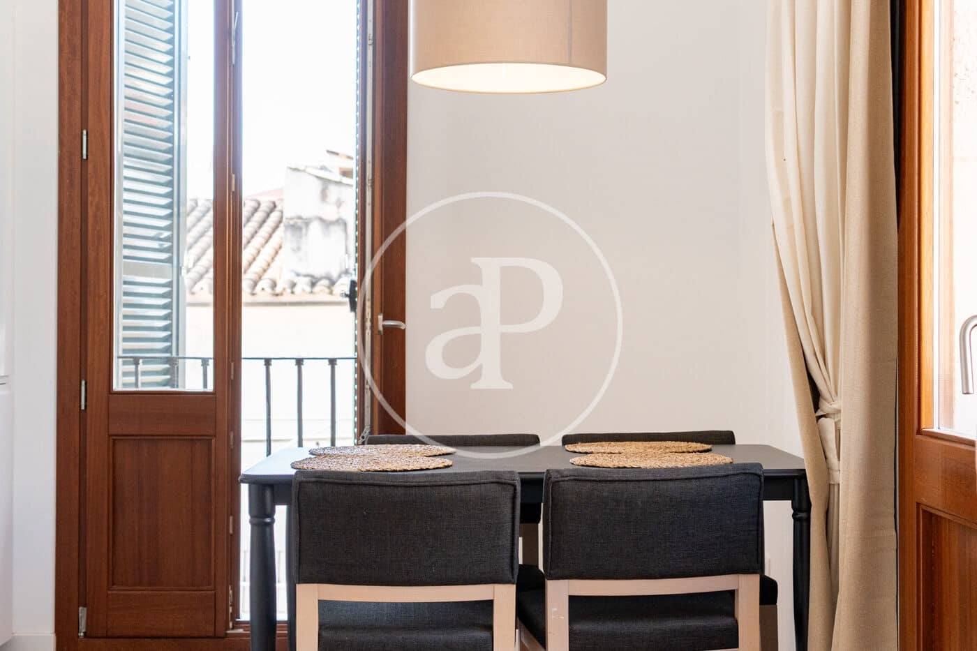 1 bedroom Apartment for rent in Palma de Mallorca - € 1,500 (Ref: 9714959)