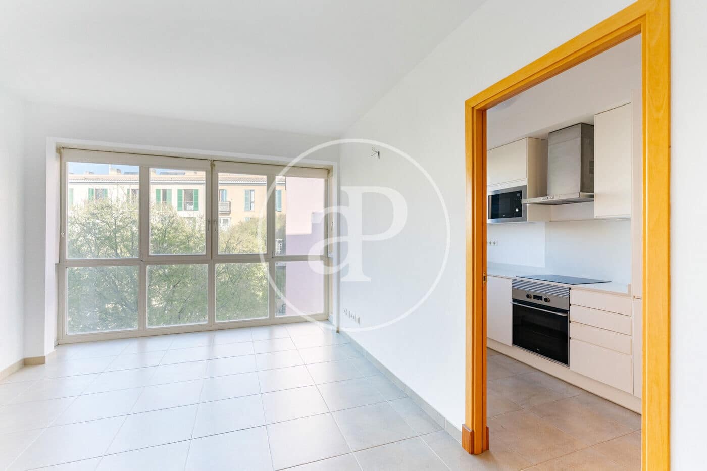 2 bedroom Apartment for rent in Palma de Mallorca - € 1,700 (Ref: 9721719)