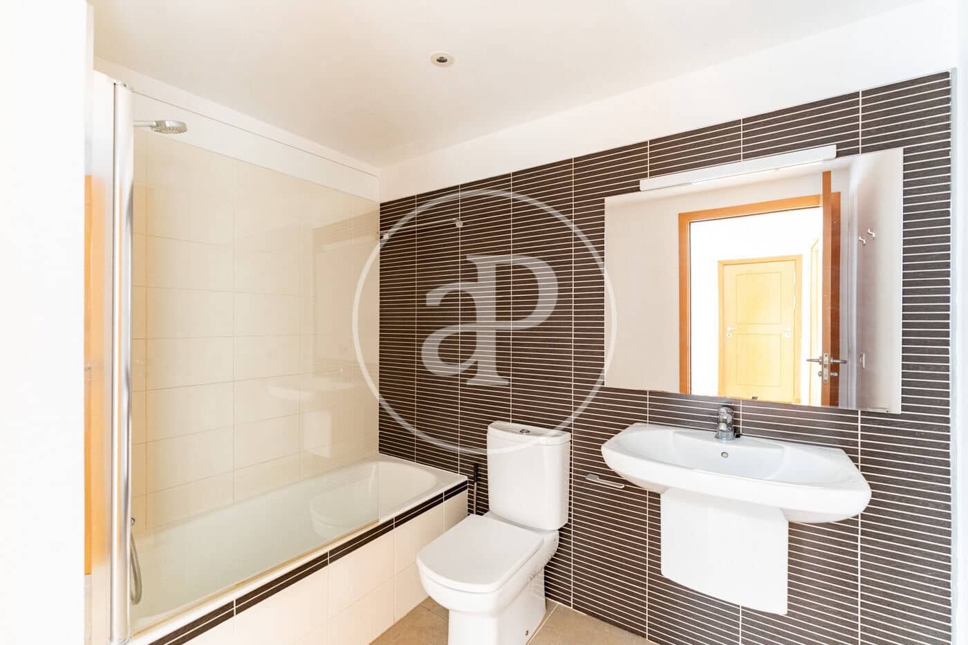 2 bedroom Apartment for rent in Palma de Mallorca - € 1,700 (Ref: 9721719)