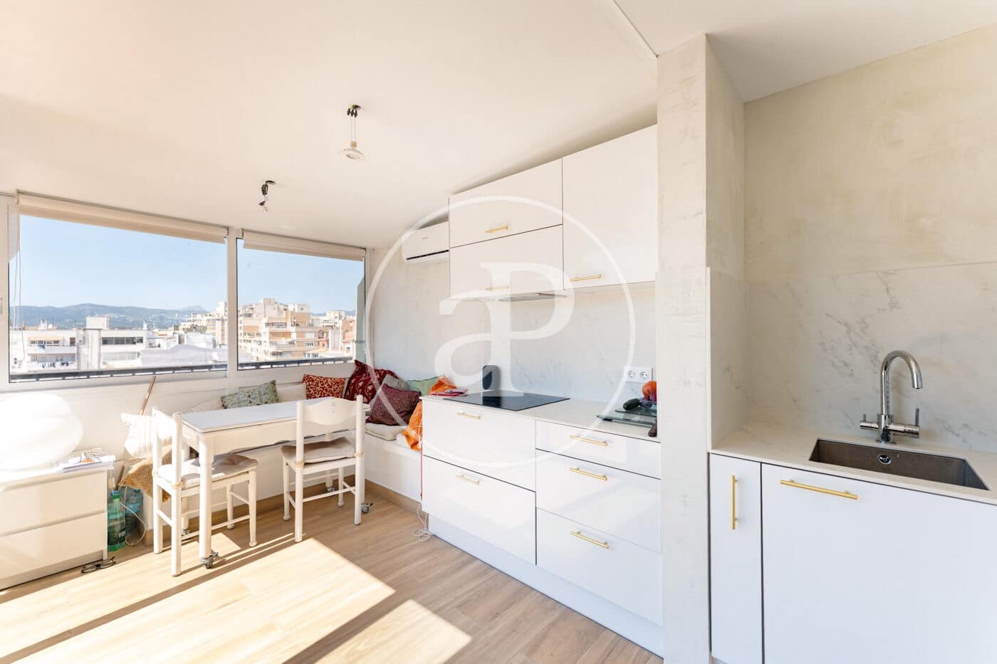 2 soveværelse Lejlighed til salg i Palma de Mallorca - € 590.000 (Ref: 9738579)