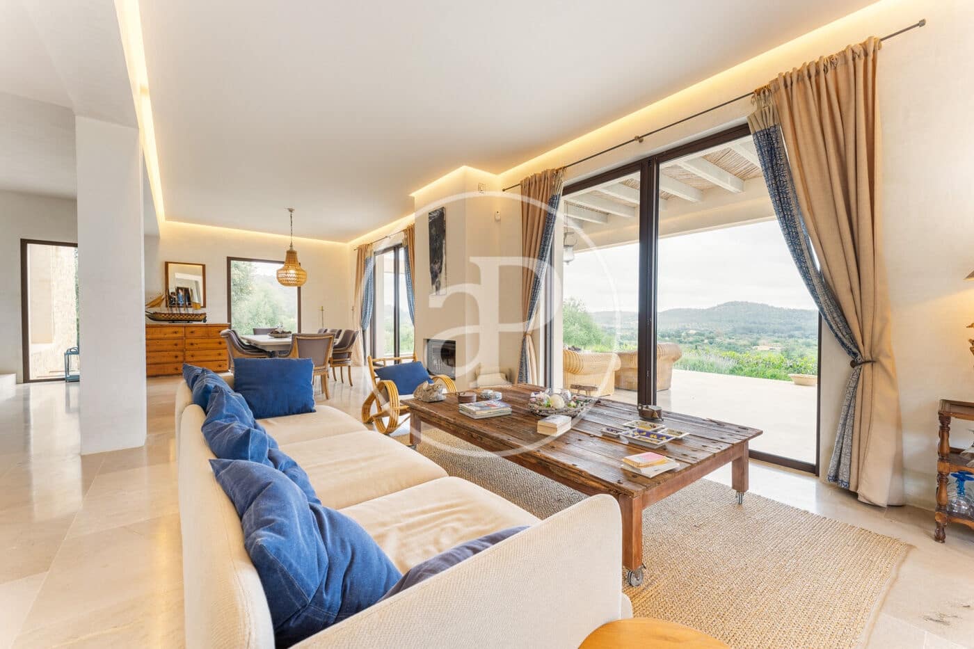 5 quarto Moradia para arrendar em Arta com piscina - 25 000 € (Ref: 9752050)