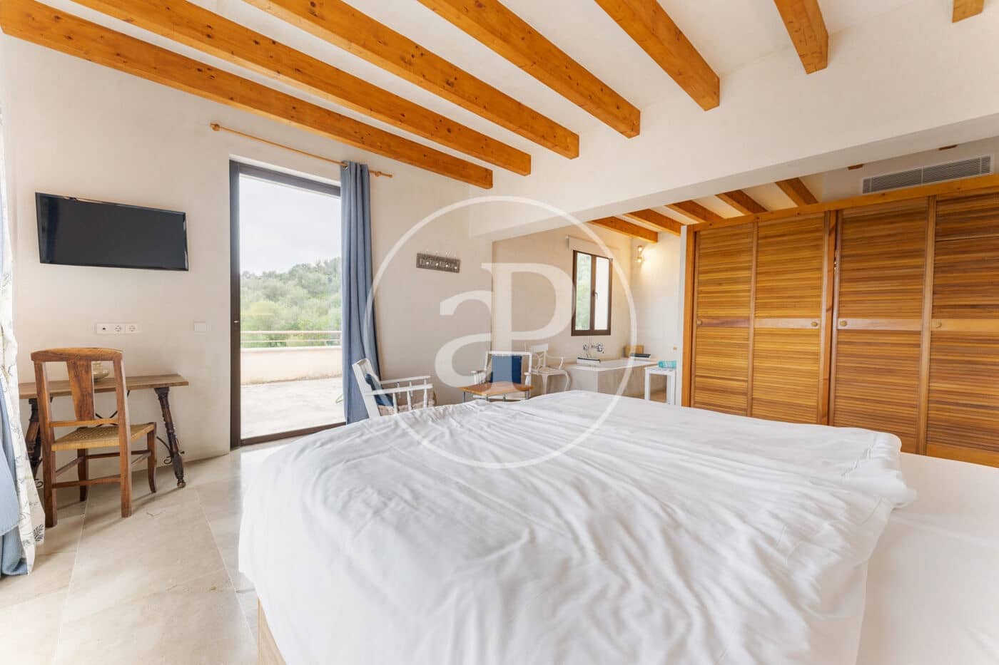 5 quarto Moradia para arrendar em Arta com piscina - 25 000 € (Ref: 9752050)