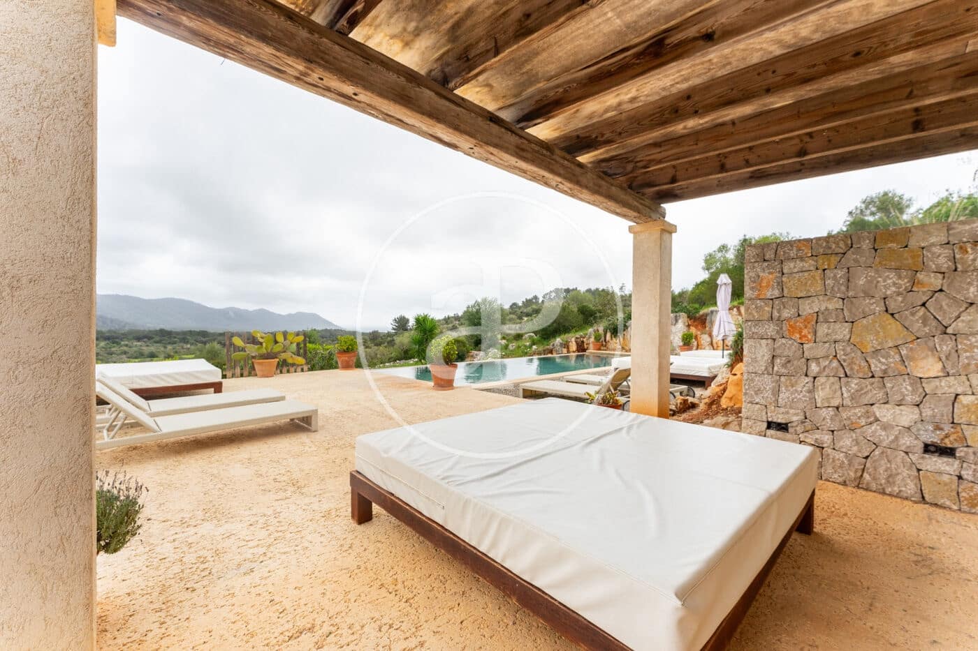 5 quarto Moradia para arrendar em Arta com piscina - 25 000 € (Ref: 9752050)