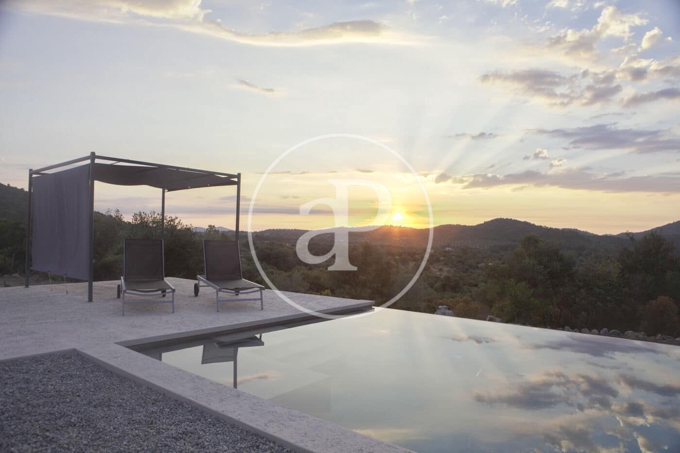 5 quarto Moradia para arrendar em Arta com piscina - 25 000 € (Ref: 9752050)