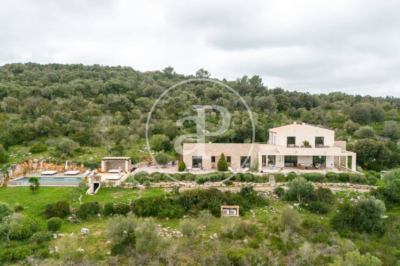 5 quarto Moradia para arrendar em Arta com piscina - 25 000 € (Ref: 9752050)