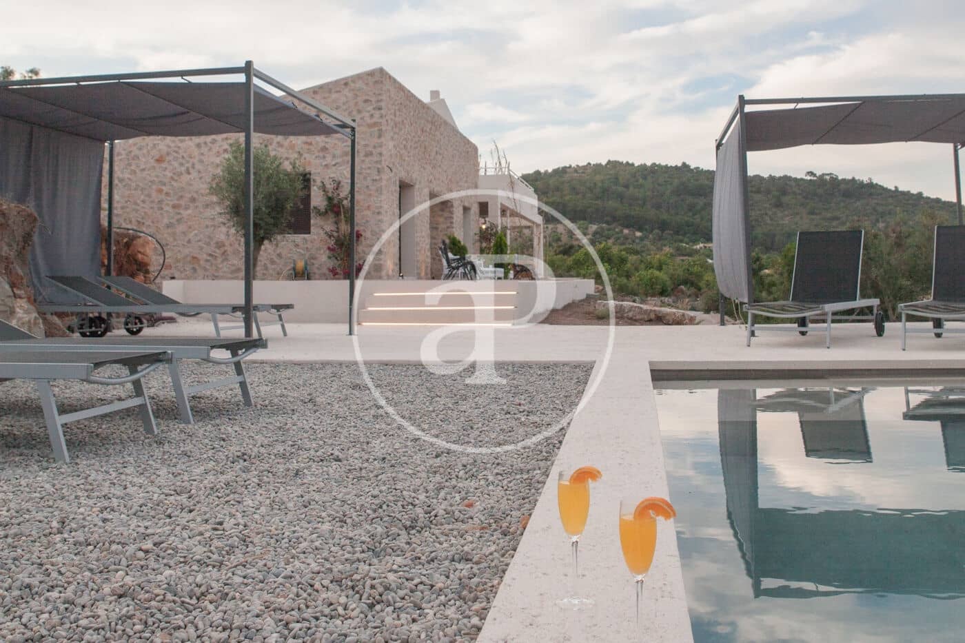 5 quarto Moradia para arrendar em Arta com piscina - 25 000 € (Ref: 9752050)