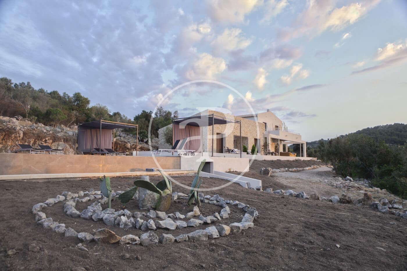 5 quarto Moradia para arrendar em Arta com piscina - 25 000 € (Ref: 9752050)