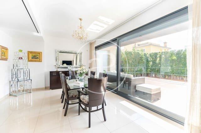 Chalet de 4 habitaciones en Coll d'en Rabassa, Palma de Mallorca en venta - 2.800.000 € (Ref: 9770684)