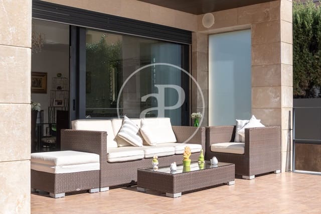 Chalet de 4 habitaciones en Coll d'en Rabassa, Palma de Mallorca en venta - 2.800.000 € (Ref: 9770684)