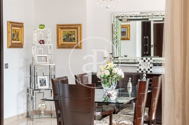Chalet de 4 habitaciones en Coll d'en Rabassa, Palma de Mallorca en venta - 2.800.000 € (Ref: 9770684)