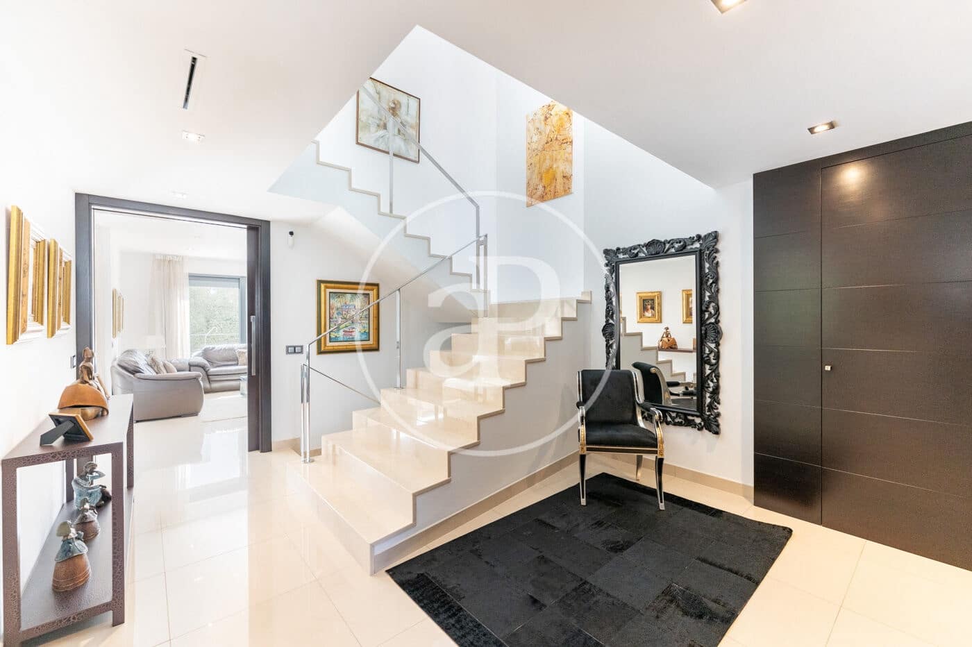 4 bedroom Villa for sale in Palma de Mallorca - € 2,800,000 (Ref: 9770684)