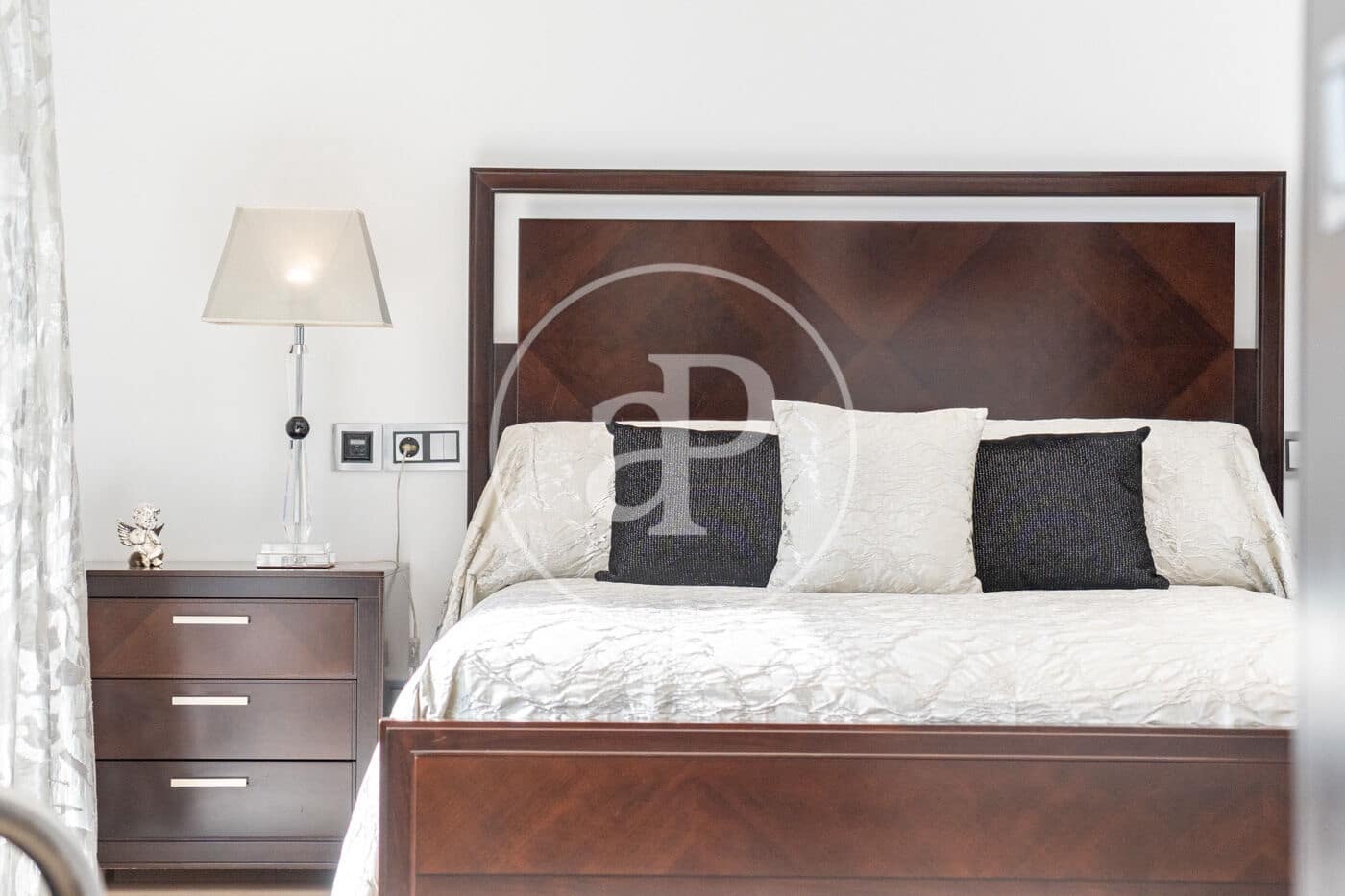 4 bedroom Villa for sale in Palma de Mallorca - € 2,800,000 (Ref: 9770684)