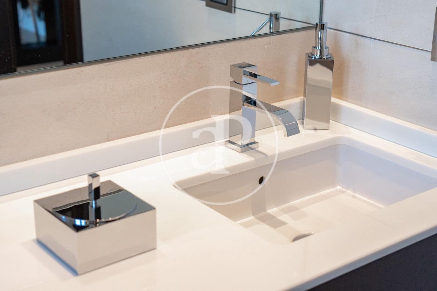 4 bedroom Villa for sale in Palma de Mallorca - € 2,800,000 (Ref: 9770684)