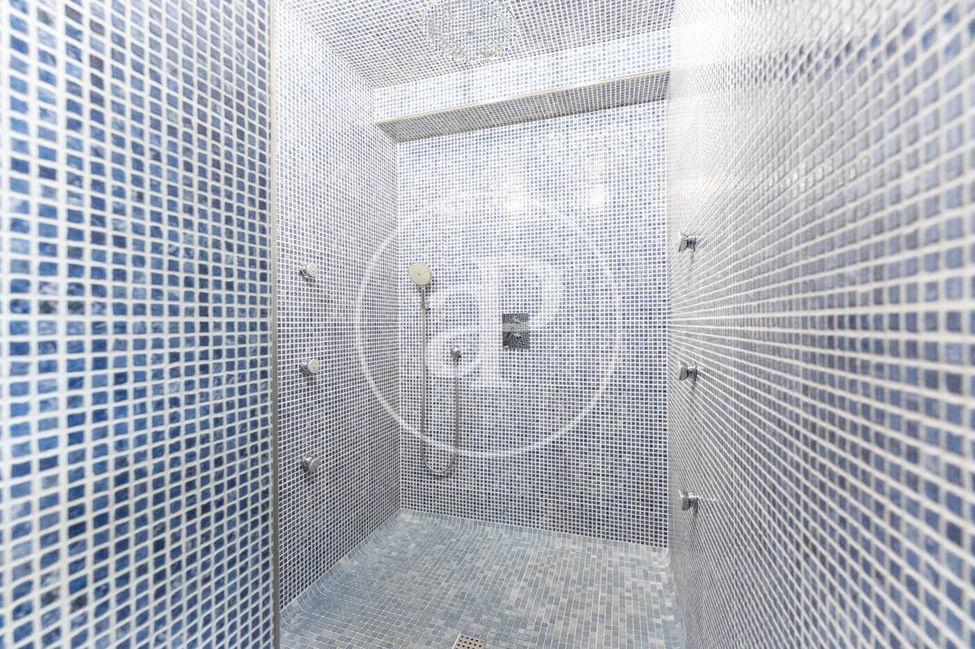 4 bedroom Villa for sale in Palma de Mallorca - € 2,800,000 (Ref: 9770684)