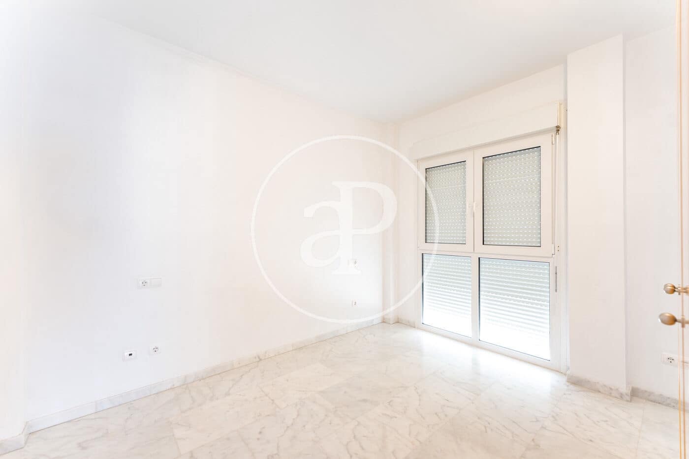 2 quarto Apartamento para arrendar em Palma de Mallorca com garagem - 2 500 € (Ref: 9770685)