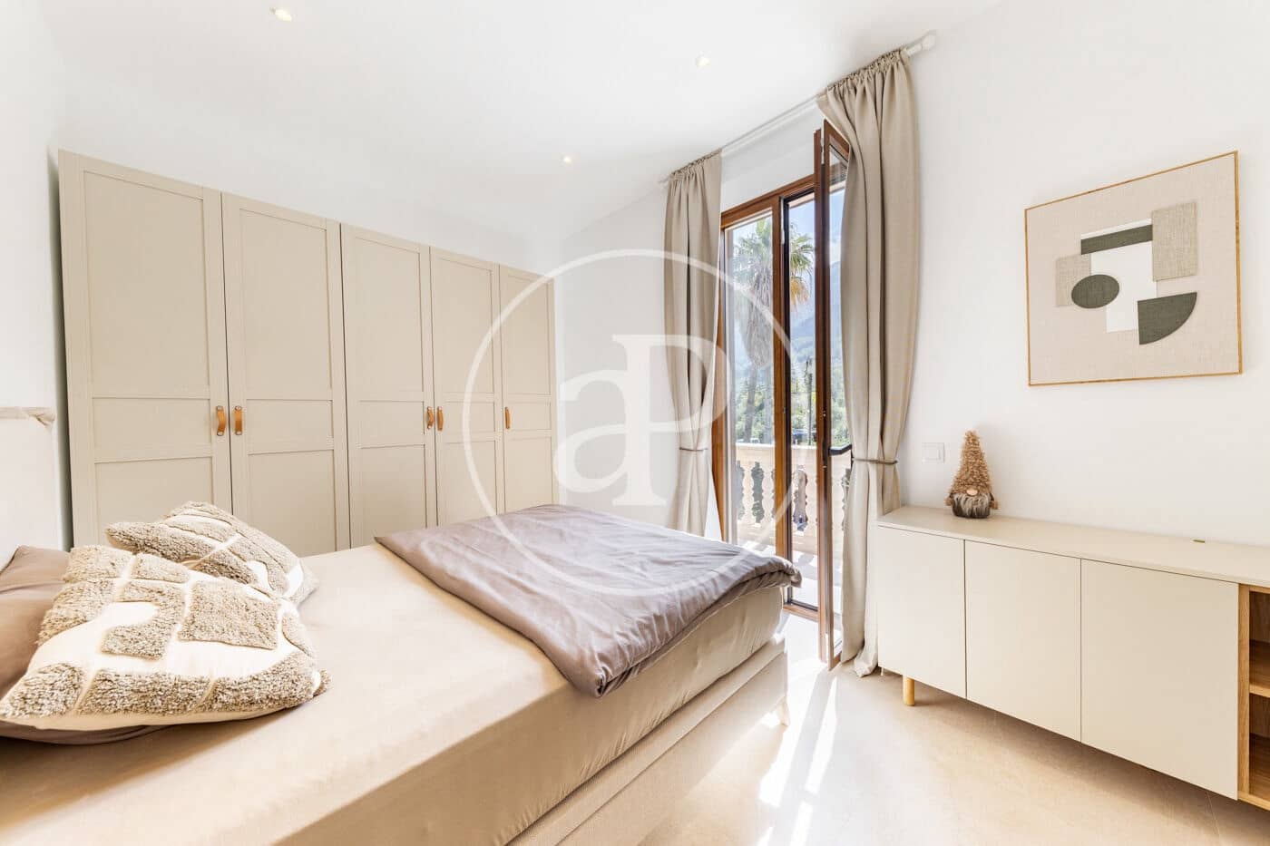 6 bedroom Apartment for sale in Soller - € 870,000 (Ref: 9783255)