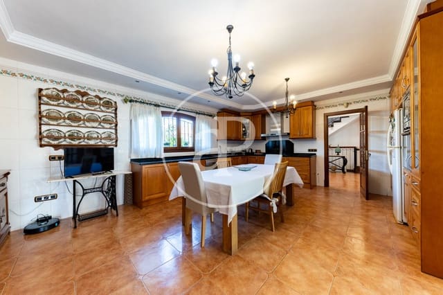 4 sovrum Villa till salu i Marratxí med pool - 1 680 000 € (Ref: 9797138)