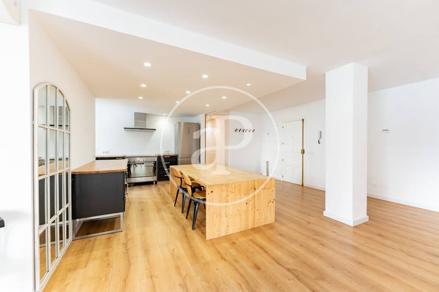 3 bedroom Apartment for sale in Palma de Mallorca - € 690,000 (Ref: 9804310)