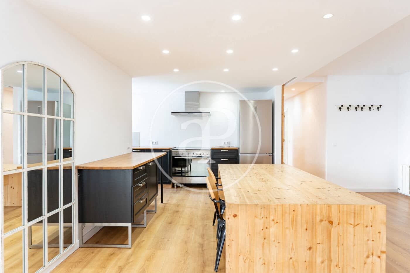 3 bedroom Apartment for sale in Palma de Mallorca - € 690,000 (Ref: 9804310)