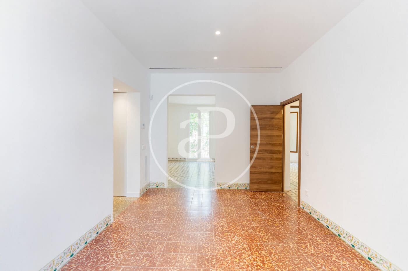 3 bedroom Apartment for rent in Palma de Mallorca - € 1,800 (Ref: 9825272)