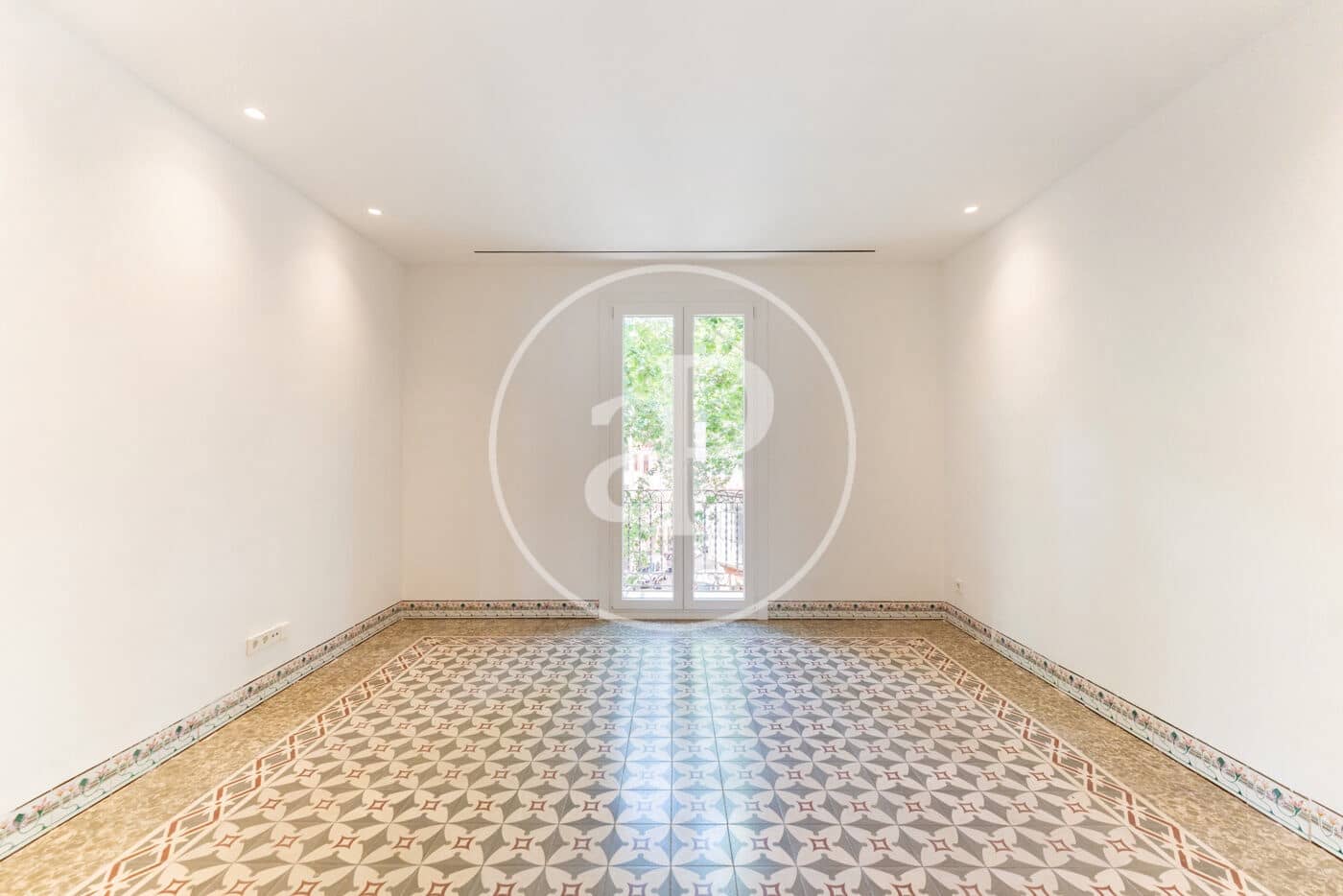 3 bedroom Apartment for rent in Palma de Mallorca - € 1,800 (Ref: 9825272)