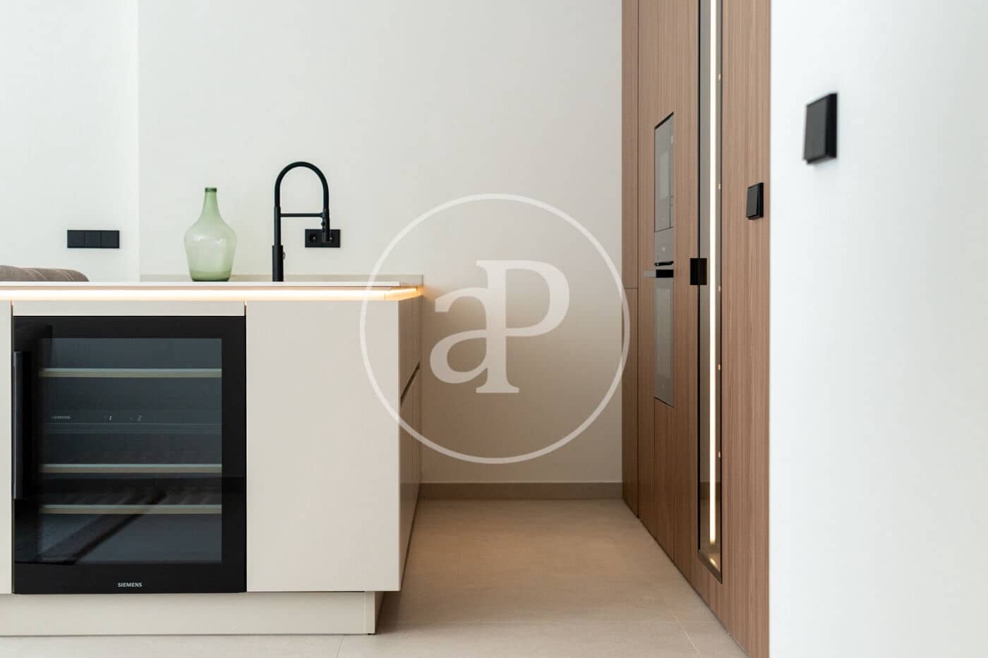 Apartamento para venda em Palma de Mallorca com piscina - 599 000 € (Ref: 9829177)