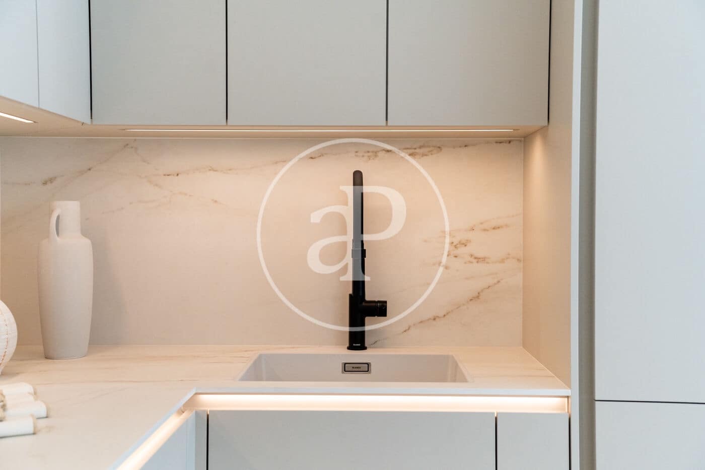Apartamento para venda em Palma de Mallorca com piscina - 599 000 € (Ref: 9829177)