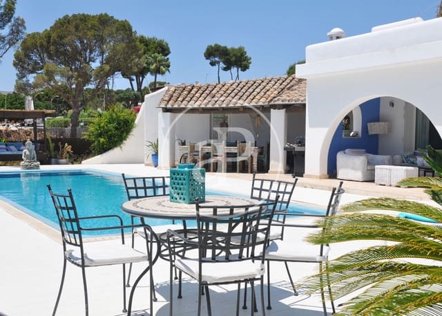 4 soveværelse Villa til salg i Sol de Mallorca, Calvià med swimmingpool - € 2.975.000 (Ref: 9833680)
