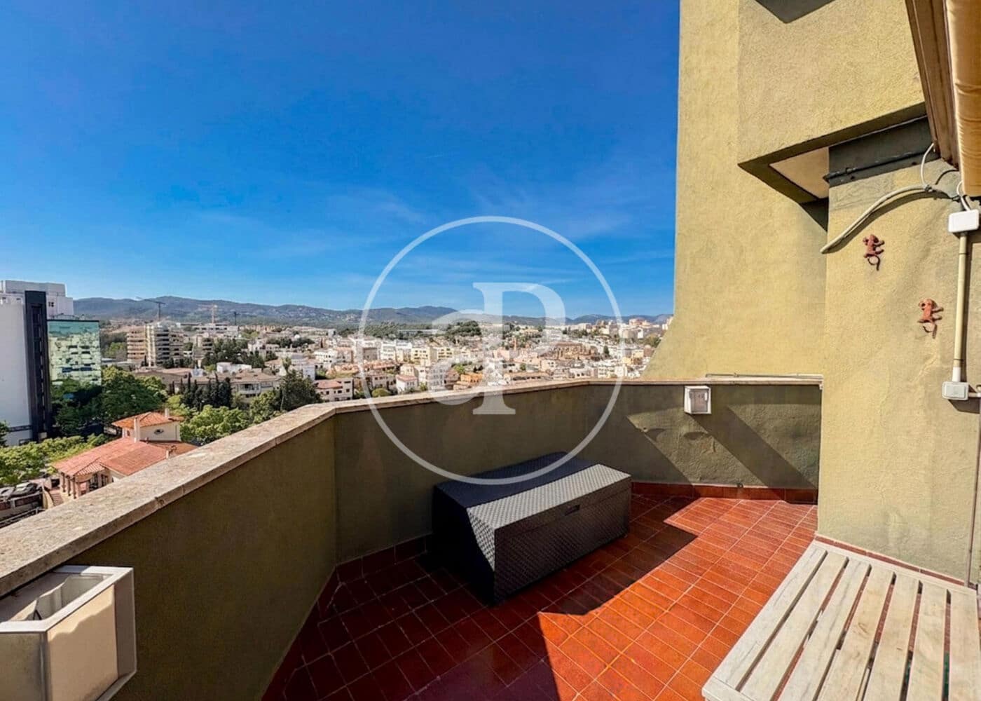 4 bedroom Penthouse for rent in Palma de Mallorca with garage - € 3,900 (Ref: 9836684)