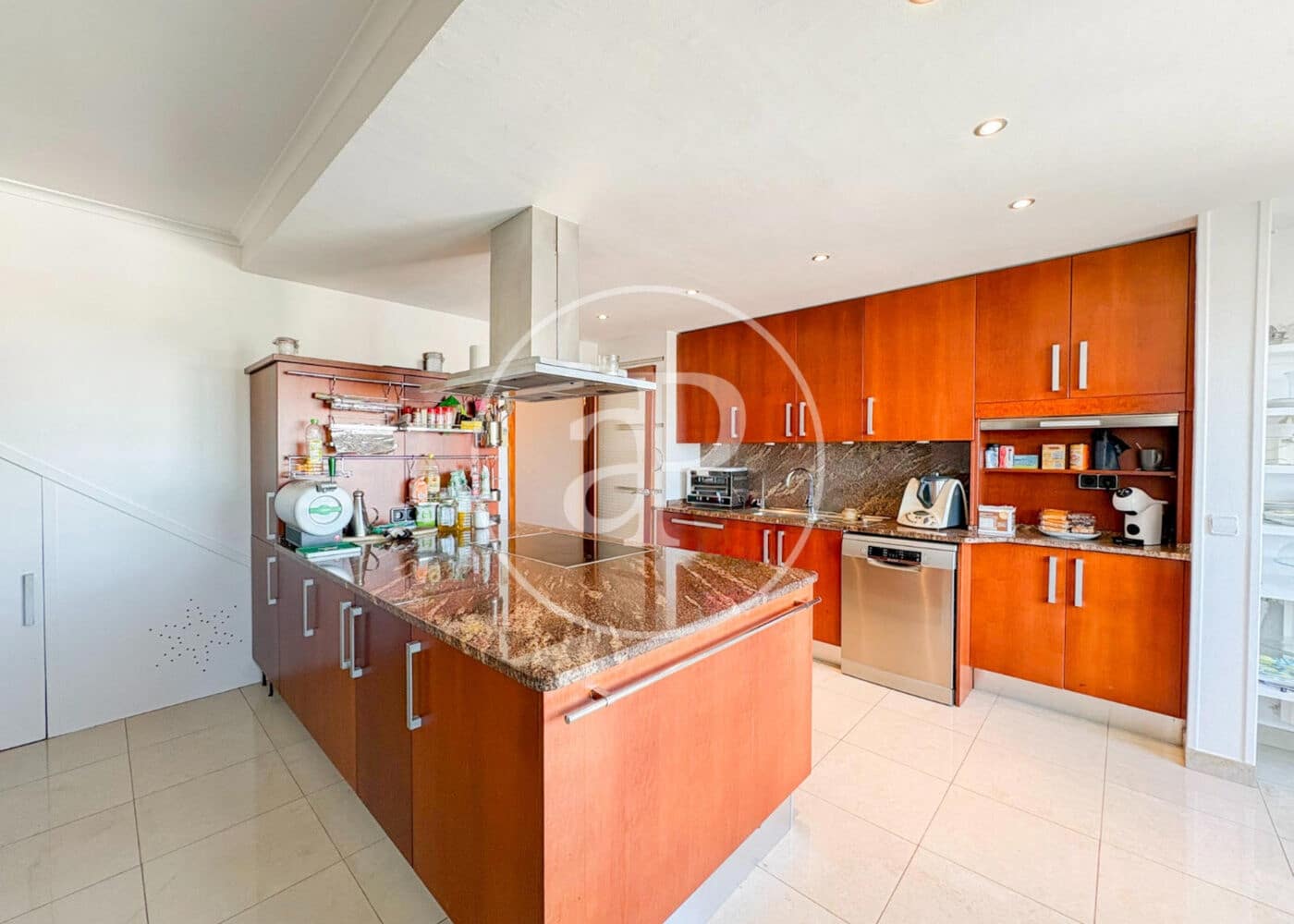 4 bedroom Penthouse for rent in Palma de Mallorca with garage - € 3,900 (Ref: 9836684)