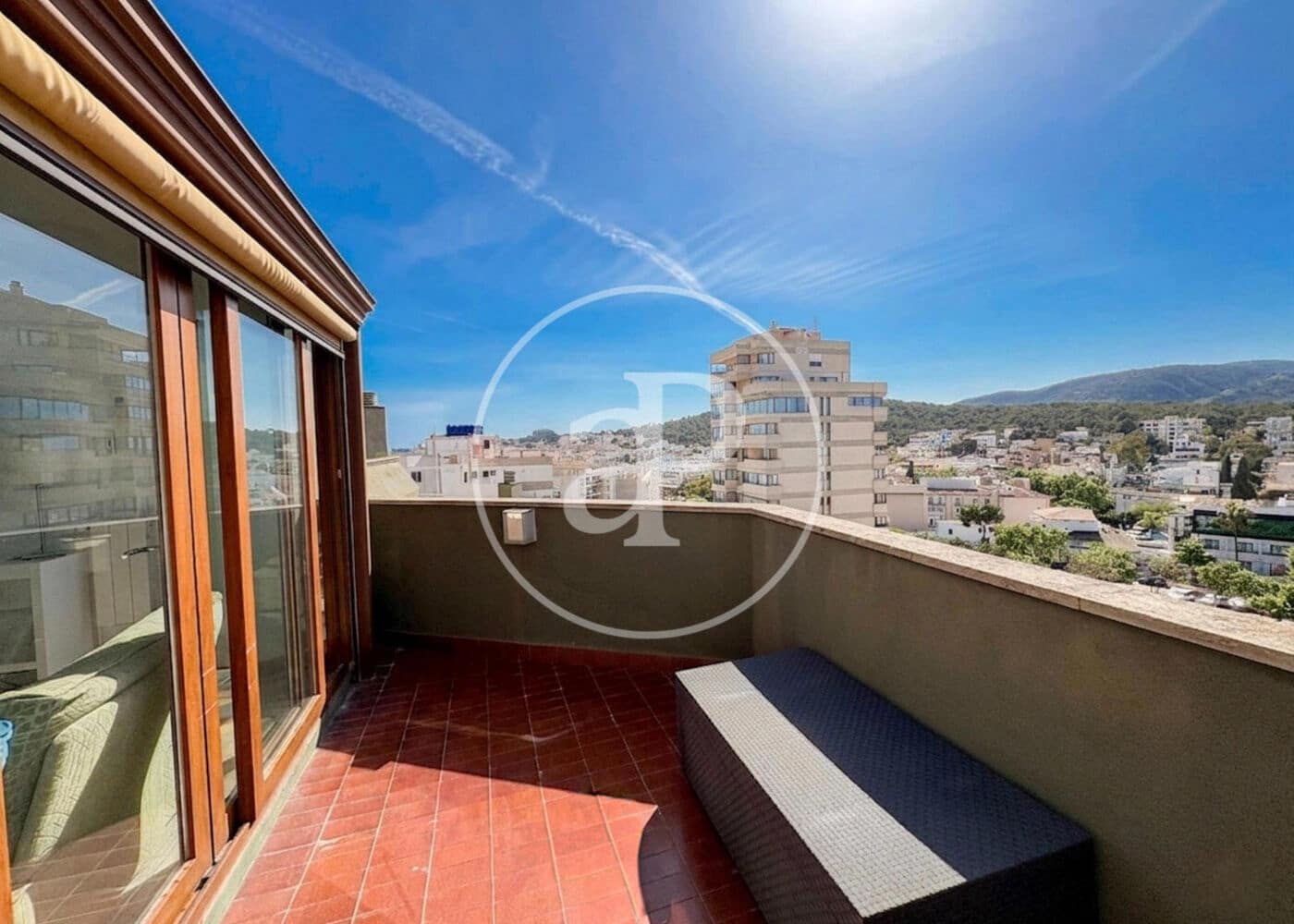 4 bedroom Penthouse for rent in Palma de Mallorca with garage - € 3,900 (Ref: 9836684)