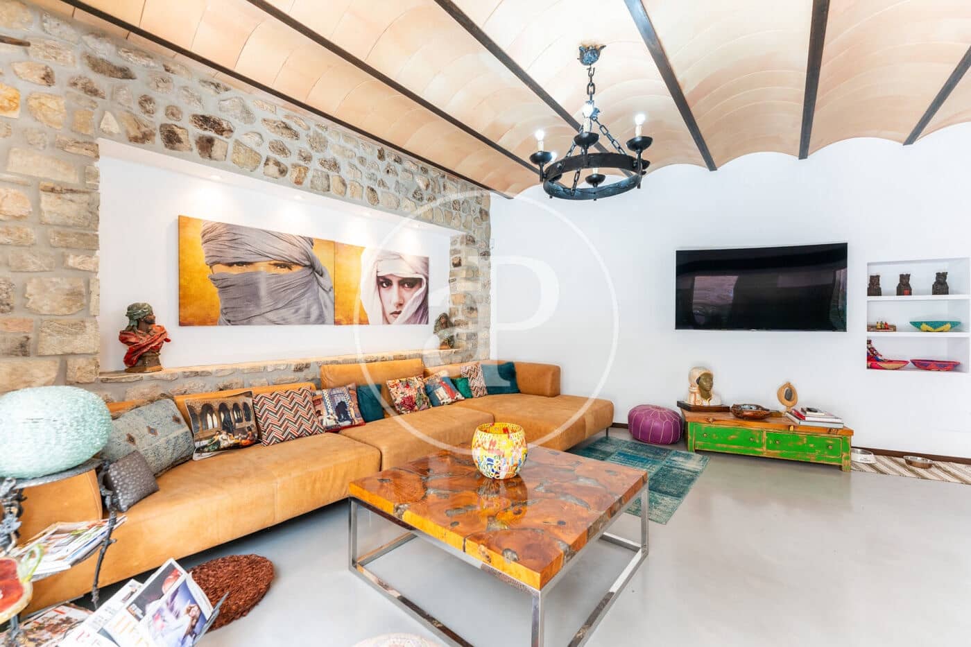 2 bedroom Villa for sale in Mancor de la Vall - € 995,000 (Ref: 9839274)