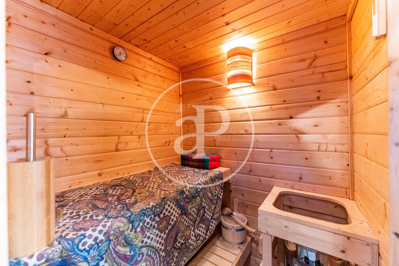 2 bedroom Villa for sale in Mancor de la Vall - € 995,000 (Ref: 9839274)