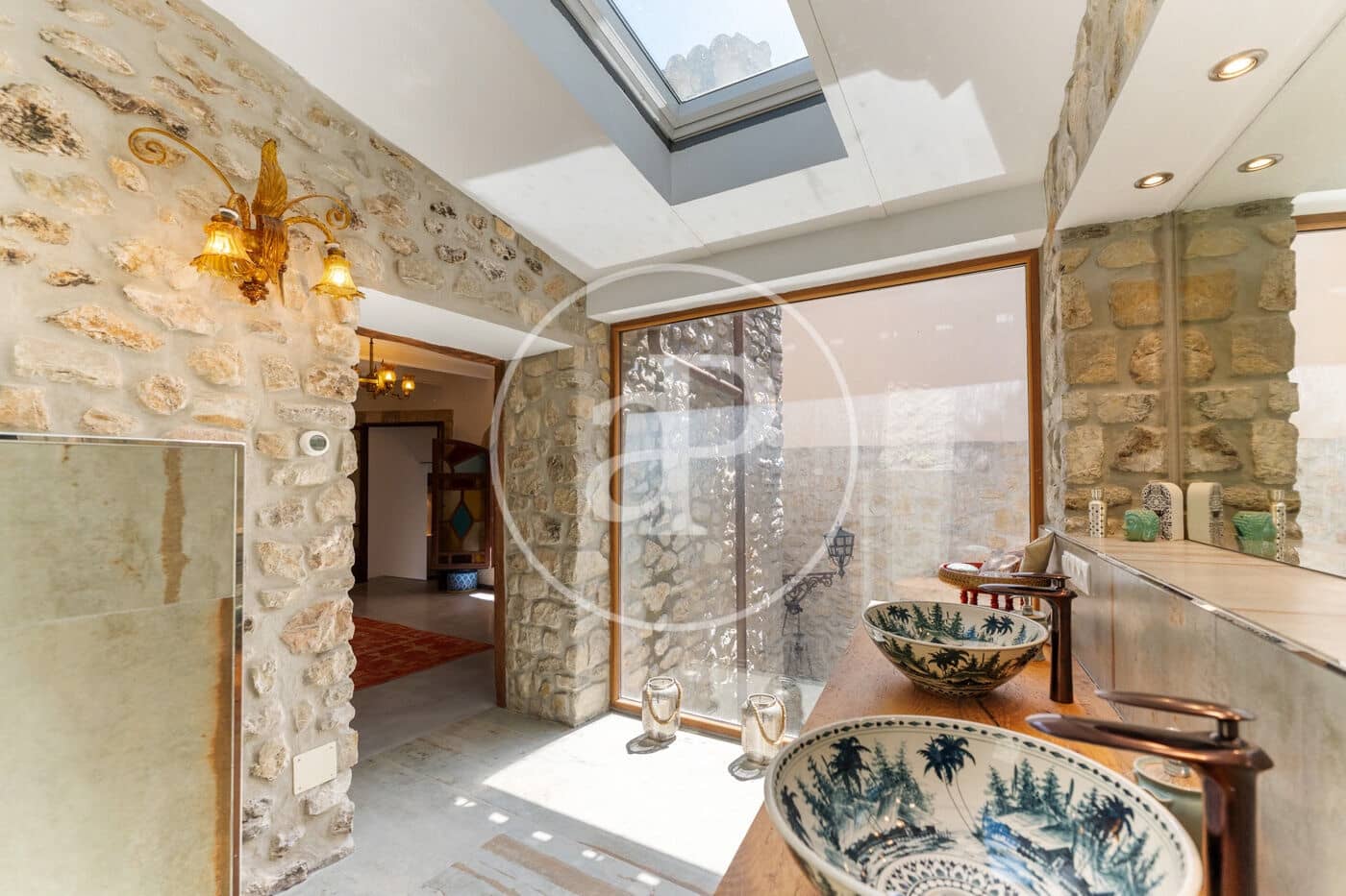 2 bedroom Villa for sale in Mancor de la Vall - € 995,000 (Ref: 9839274)