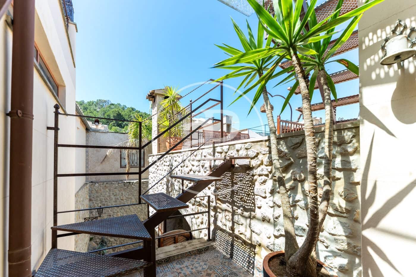 2 bedroom Villa for sale in Mancor de la Vall - € 995,000 (Ref: 9839274)