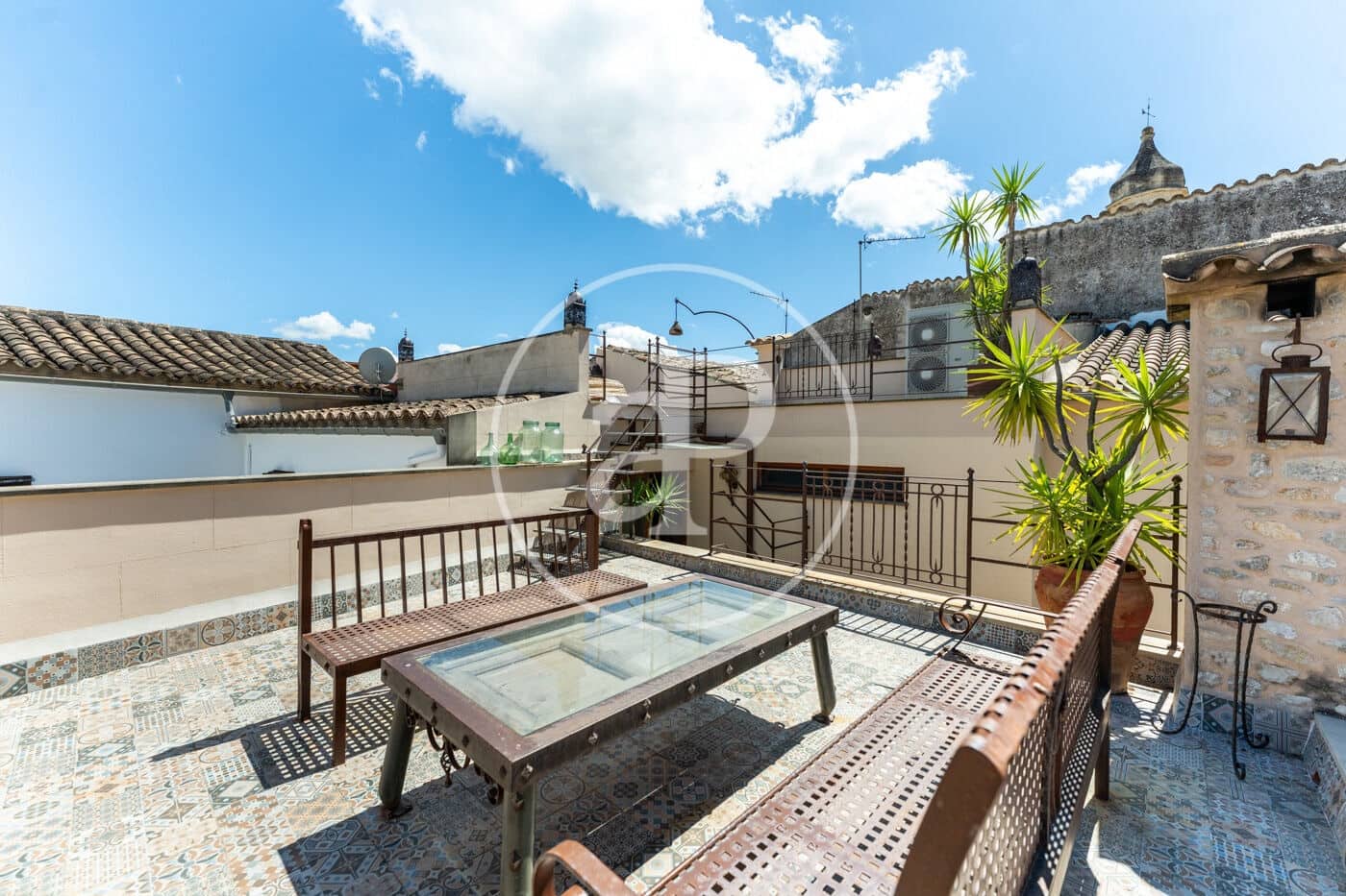 2 bedroom Villa for sale in Mancor de la Vall - € 995,000 (Ref: 9839274)