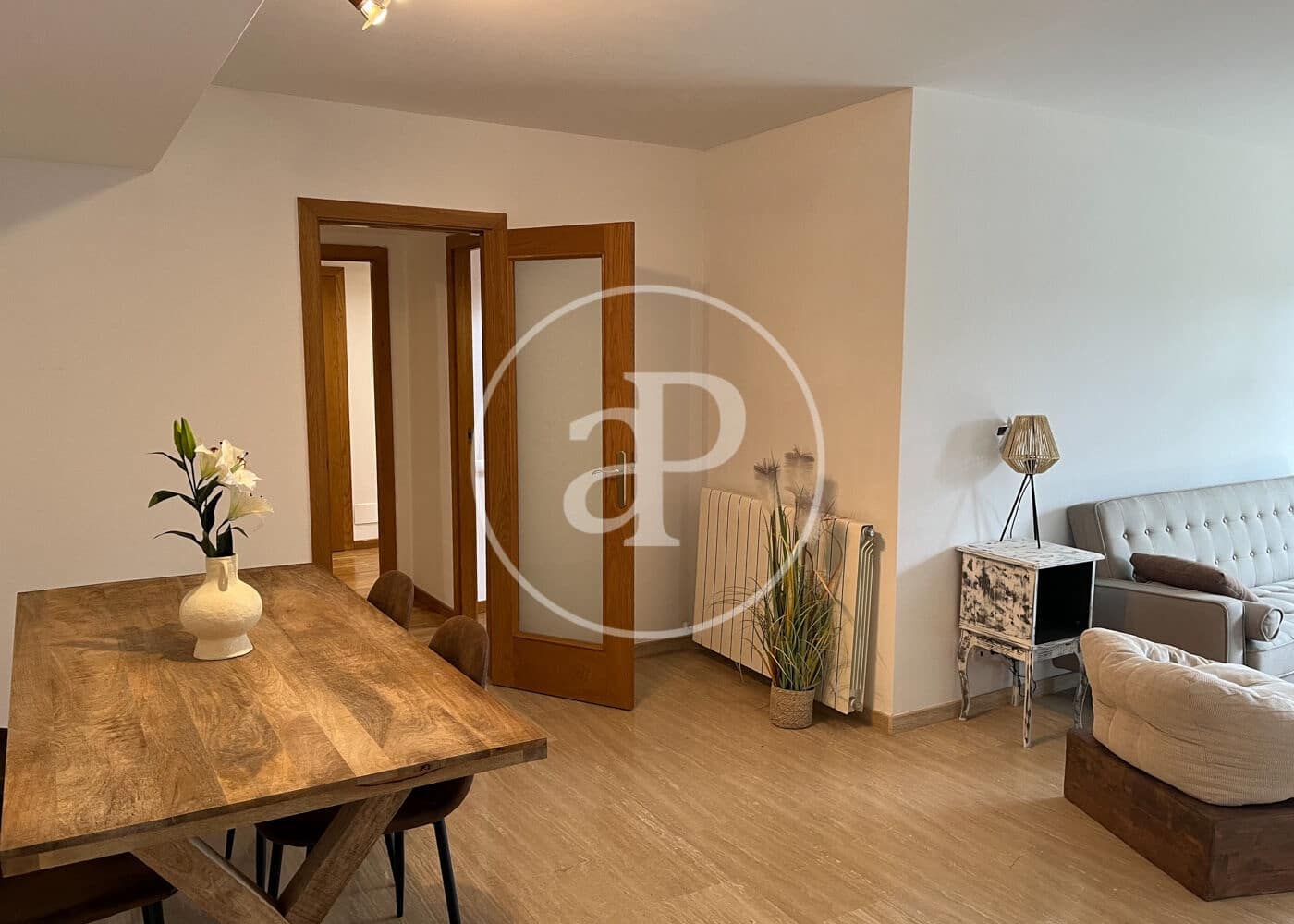2 bedroom Penthouse for rent in Palma de Mallorca with pool - € 2,500 (Ref: 9846256)
