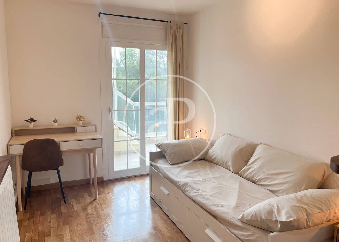 2 bedroom Penthouse for rent in Palma de Mallorca with pool - € 2,500 (Ref: 9846256)