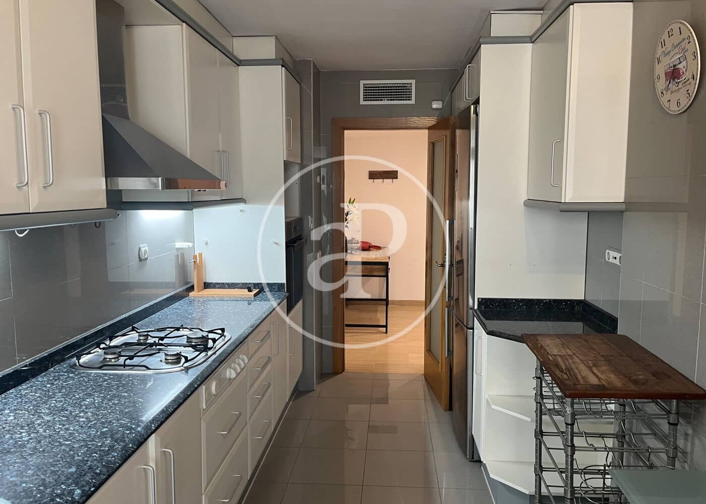 2 bedroom Penthouse for rent in Palma de Mallorca with pool - € 2,500 (Ref: 9846256)