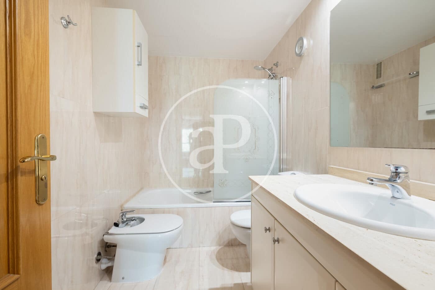 2 bedroom Penthouse for rent in Palma de Mallorca with pool - € 2,500 (Ref: 9846256)