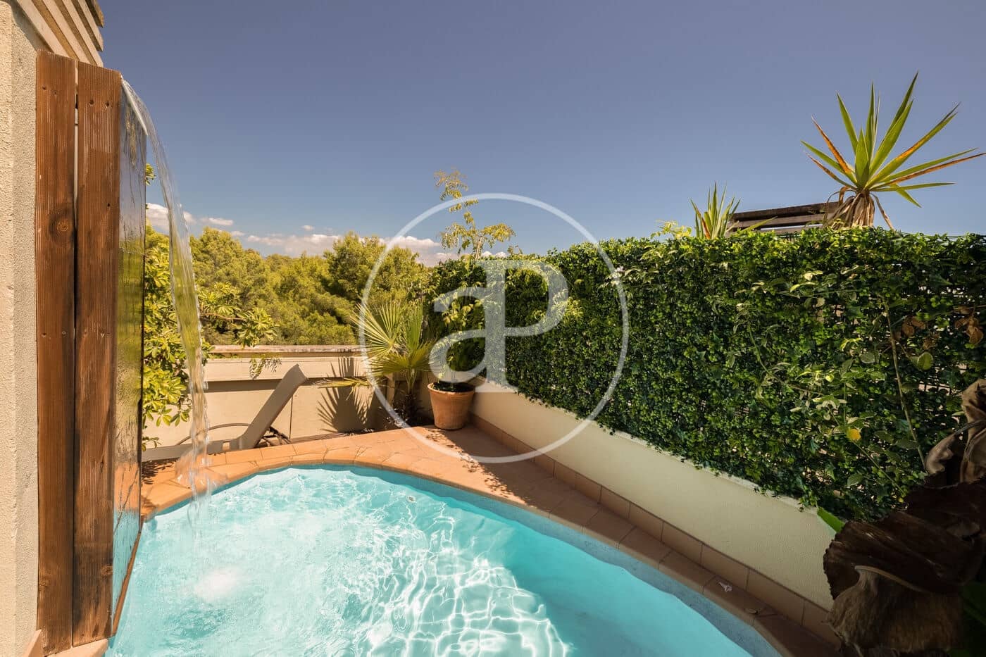 2 bedroom Penthouse for rent in Palma de Mallorca with pool - € 2,500 (Ref: 9846256)