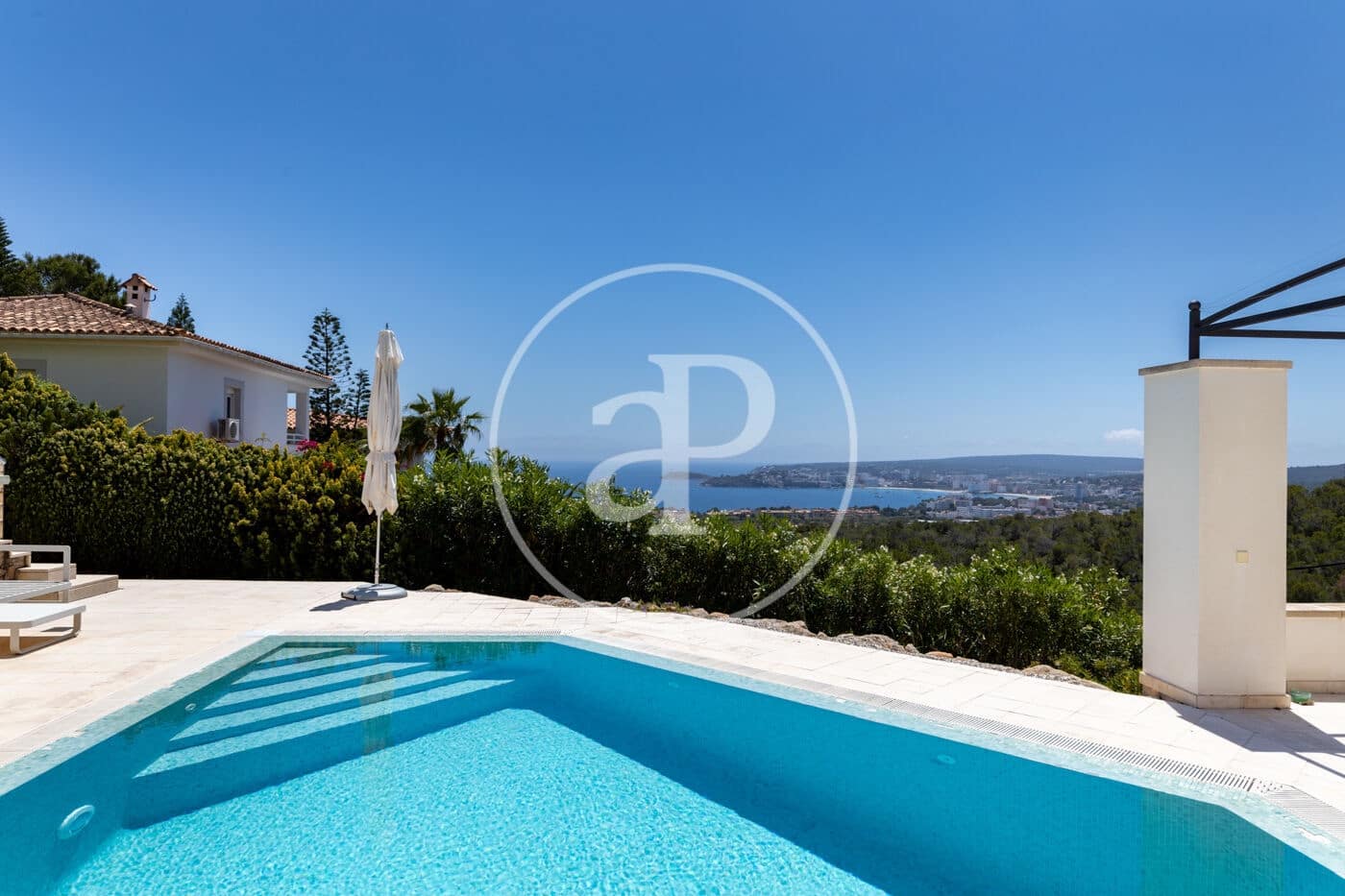 4 bedroom Villa for sale in Costa d'en Blanes with pool - € 3,900,000 (Ref: 9849398)