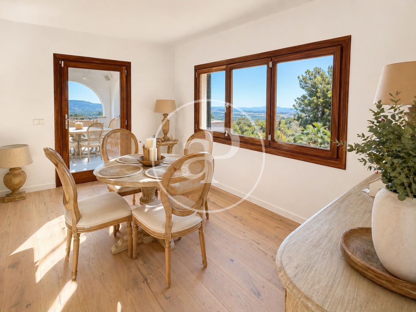 4 soveværelse Villa til salg i Esporles med swimmingpool - € 1.699.000 (Ref: 9851784)