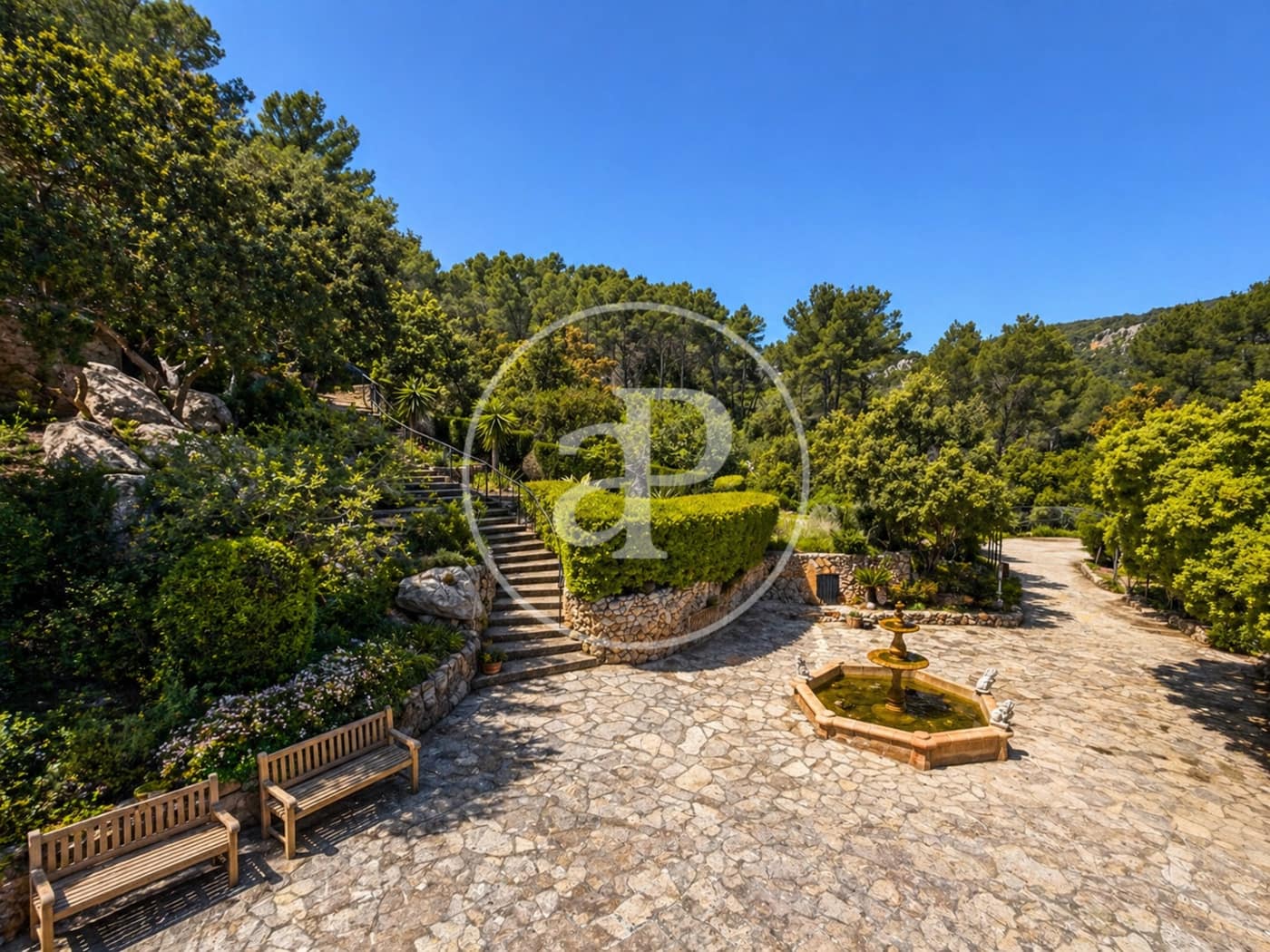 4 soveværelse Villa til salg i Esporles med swimmingpool - € 1.699.000 (Ref: 9851784)
