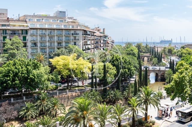4 slaapkamer Appartement te koop in Playa de Palma, Palma de Mallorca - € 850.000 (Ref: 9868612)