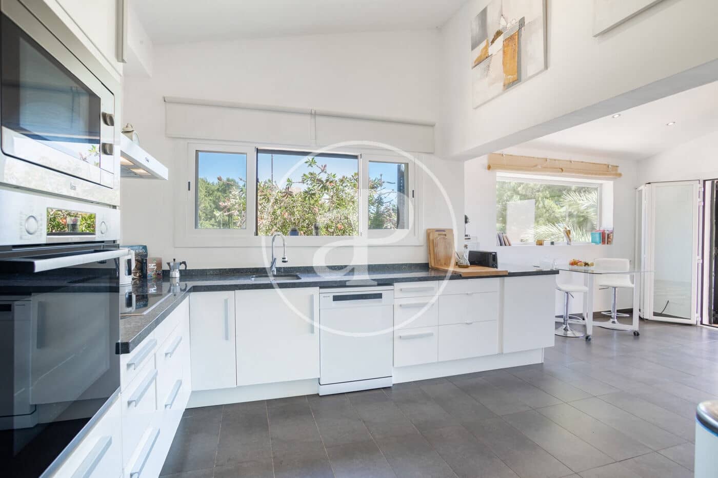 4 sypialnia Willa na sprzedaż w Costa de la Calma z basenem - 1 300 000 € (Ref: 9868613)