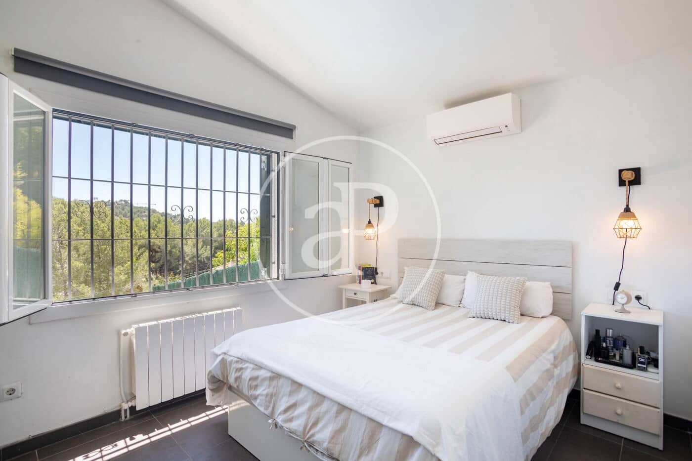 4 sypialnia Willa na sprzedaż w Costa de la Calma z basenem - 1 300 000 € (Ref: 9868613)