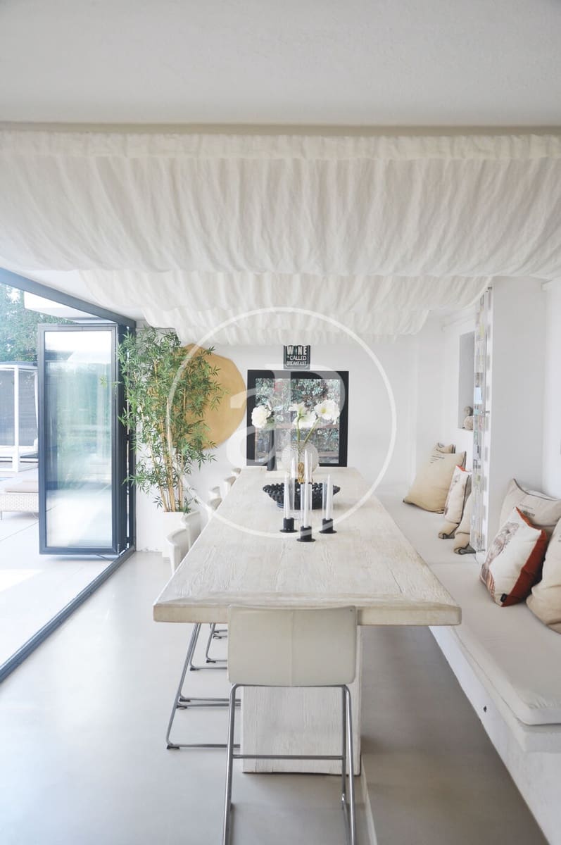 5 bedroom Villa for sale in Calvia with pool - € 3,900,000 (Ref: 9873524)
